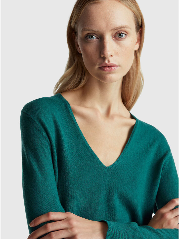 V NECK SWEATER L/S Women image number 4